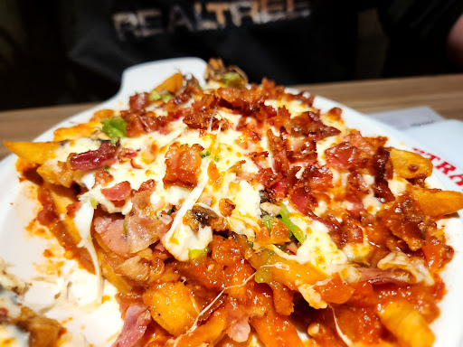 Photo of Pizzeria Stratos - 324 Rue St François, La Tuque, QC G9X 1S1